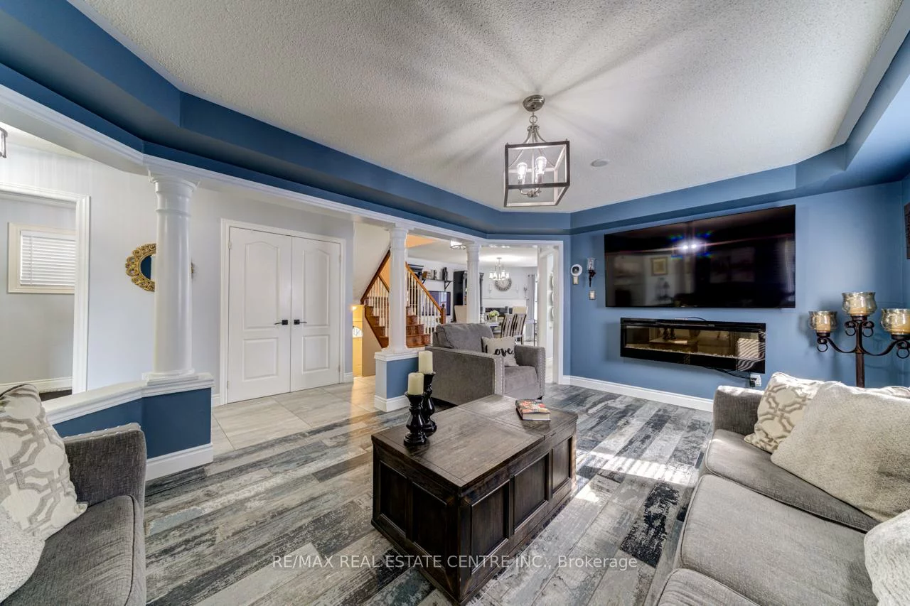 11, Tanzini, Bolton East, Caledon