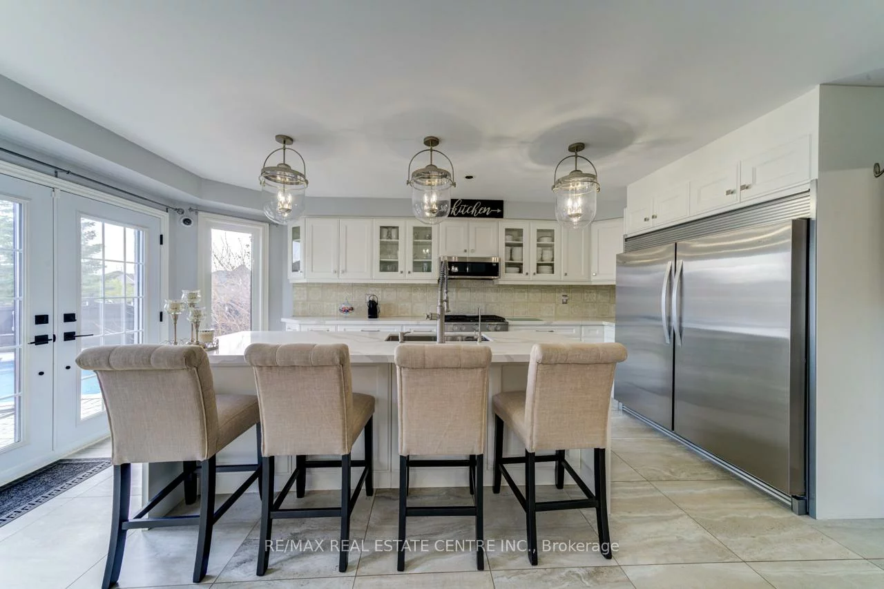11, Tanzini, Bolton East, Caledon