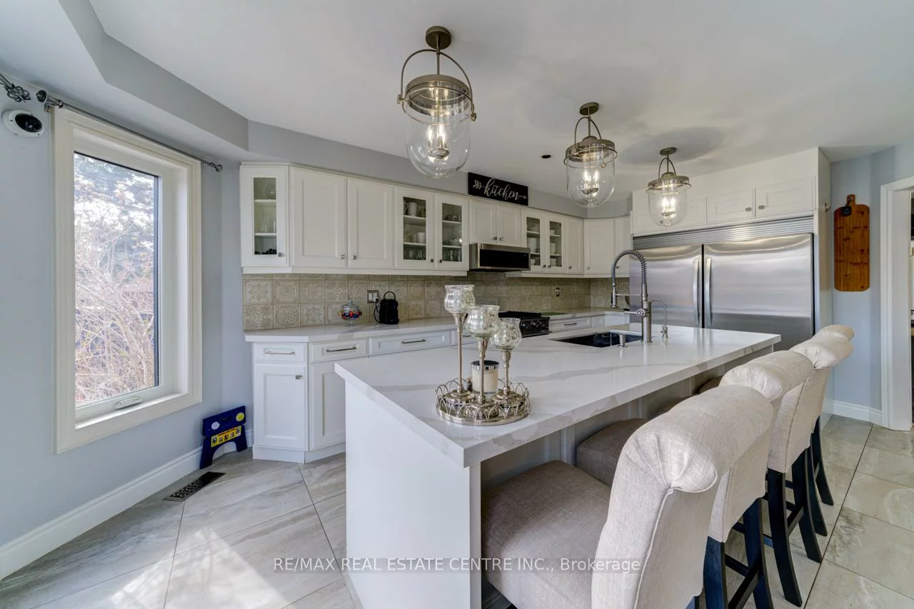 11, Tanzini, Bolton East, Caledon