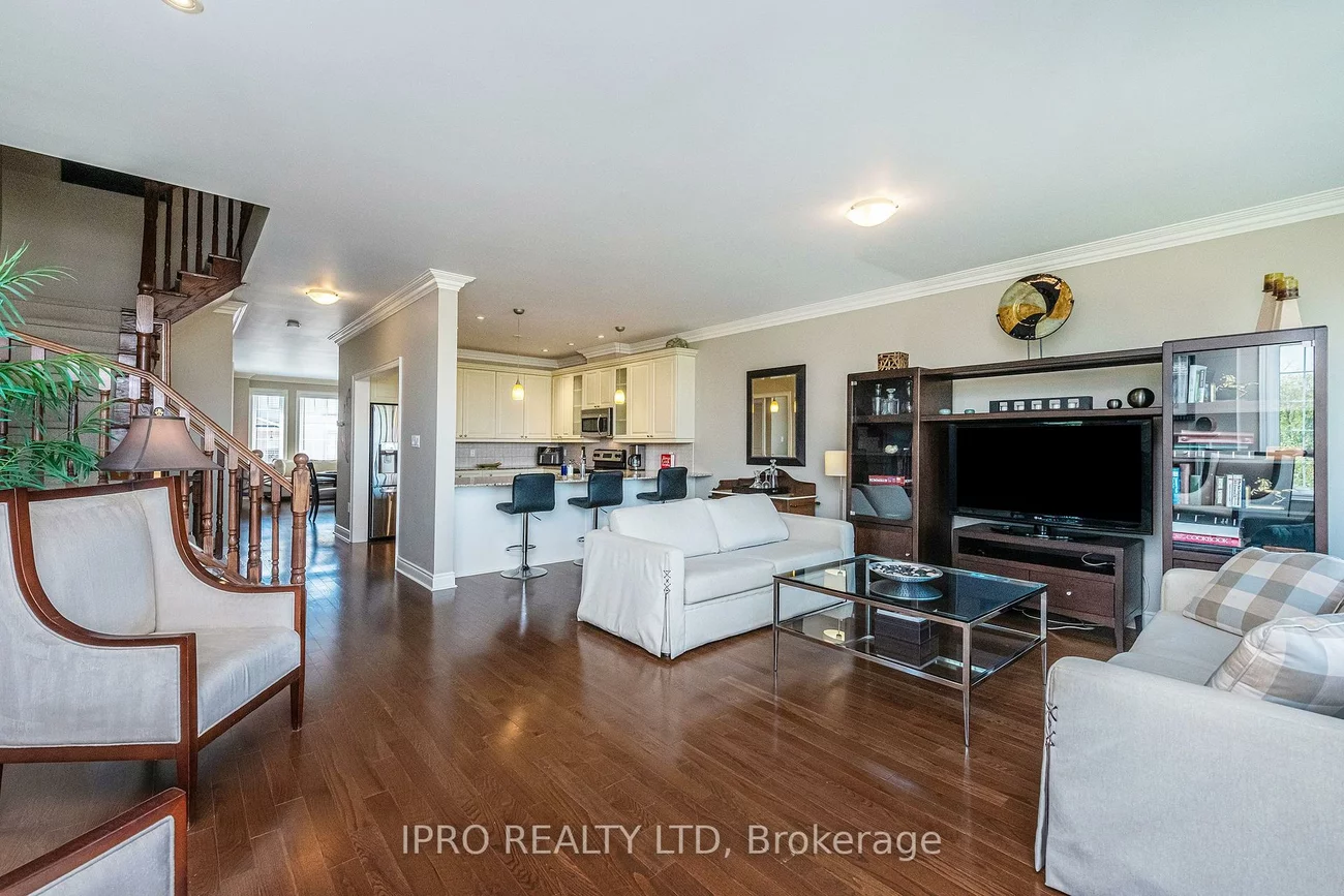 110, Rolling Hills, Bolton West, Caledon