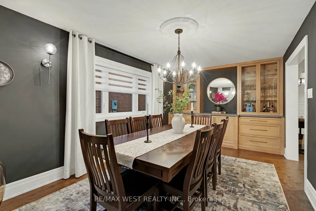 29, Sir Lancelot, Bolton East, Caledon