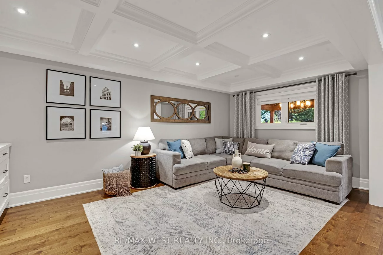 29, Sir Lancelot, Bolton East, Caledon