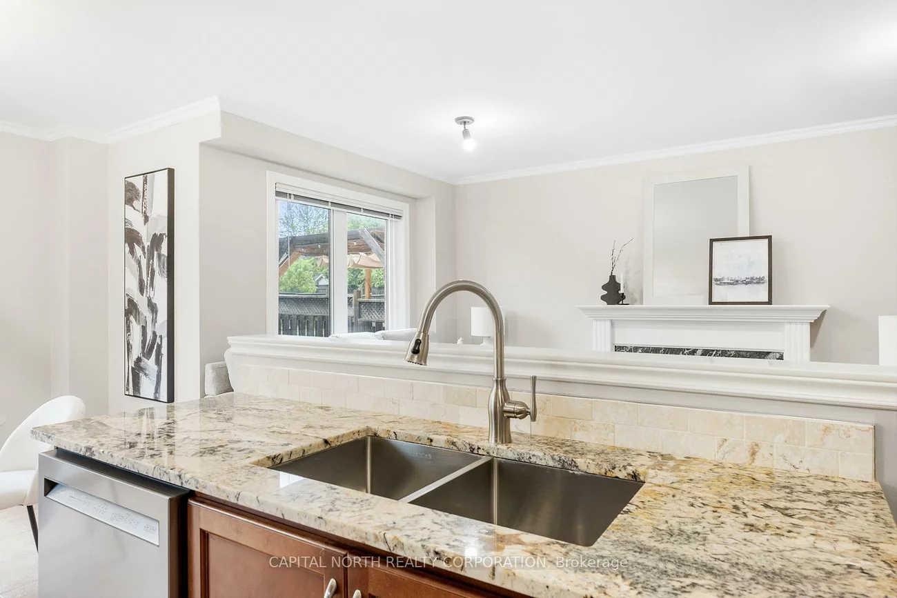 95, Harvest Moon, Bolton West, Caledon