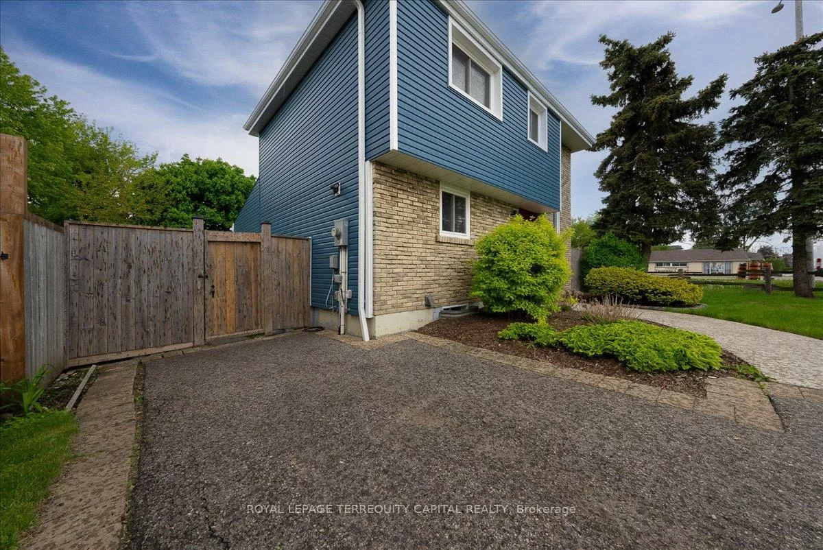4, Downey, Bolton East, Caledon