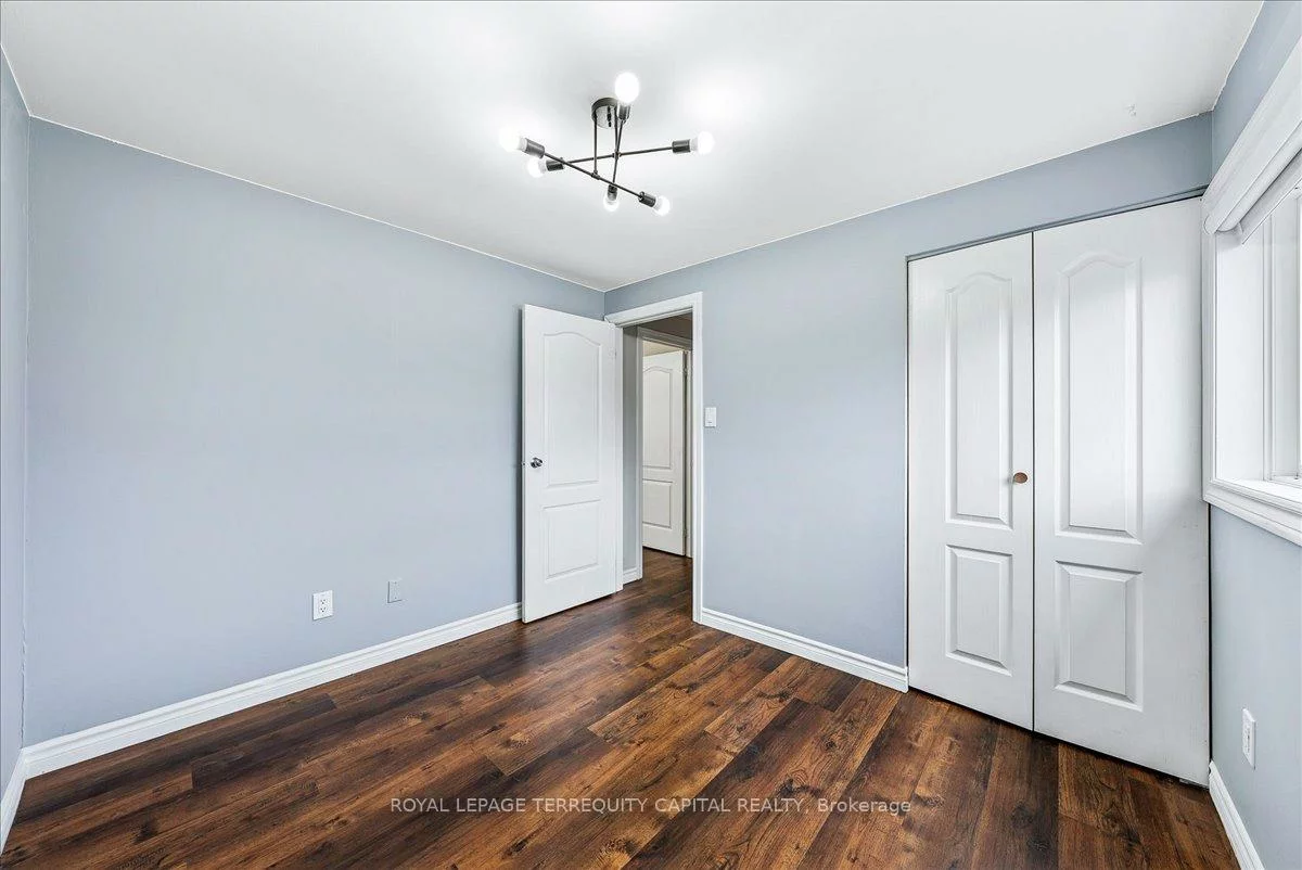 4, Downey, Bolton East, Caledon