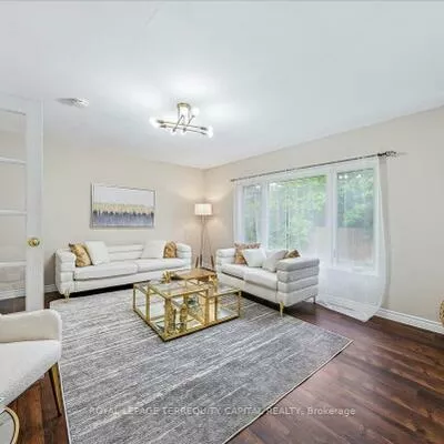 4, Downey, Bolton East, Caledon
