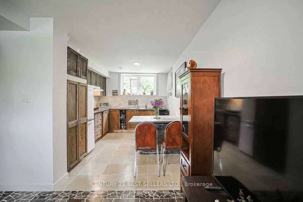 126, Mellow, Bolton East, Caledon