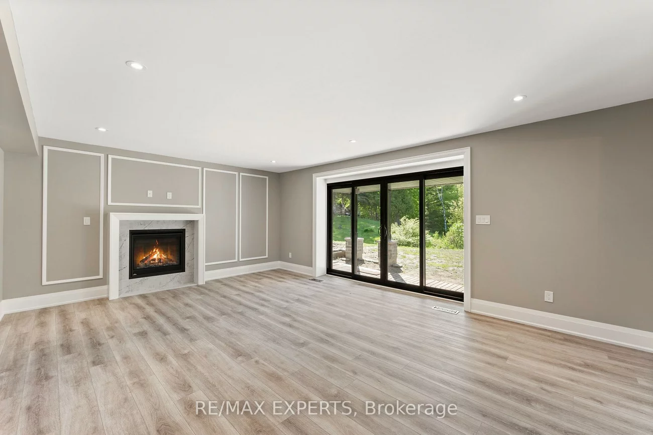 211, Pine, Palgrave, Caledon