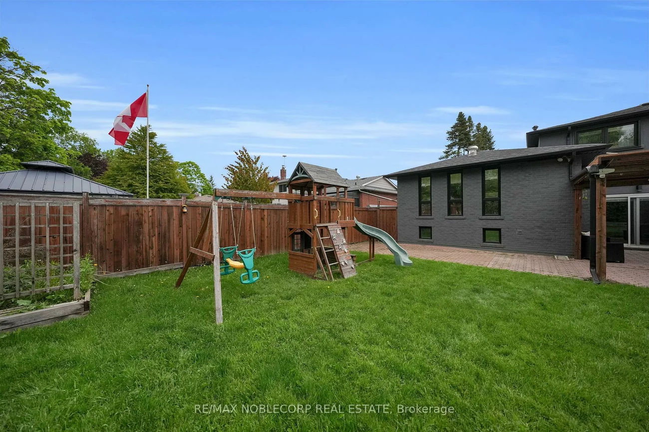 255, Bell Air, Bolton East, Caledon