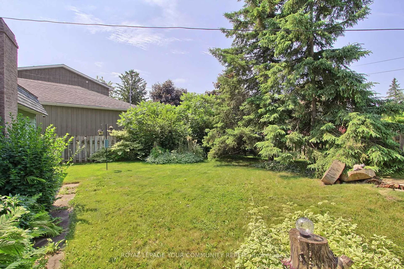 92, Ellwood, Bolton West, Caledon