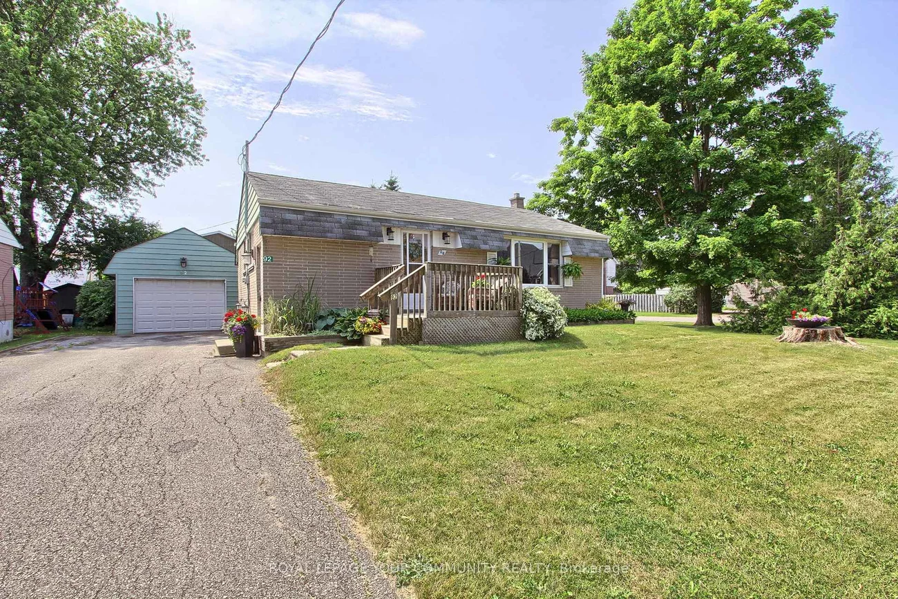 92, Ellwood, Bolton West, Caledon