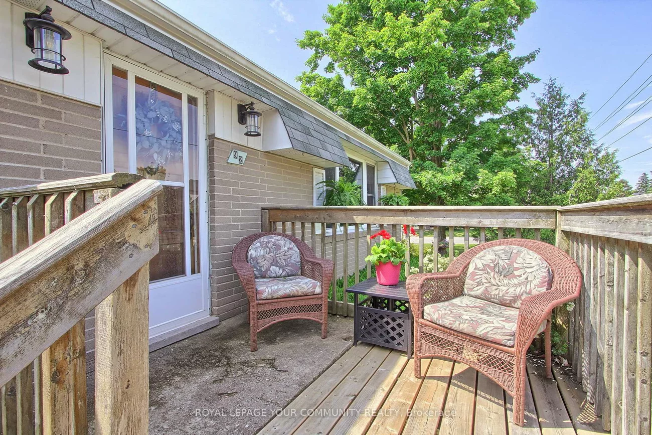 92, Ellwood, Bolton West, Caledon