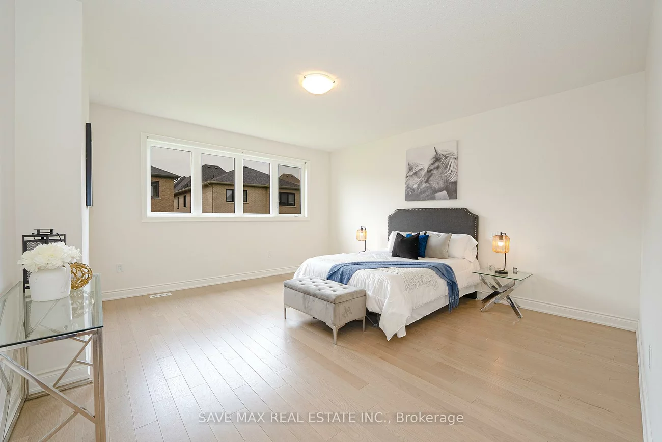 113, Walker, Caledon East, Caledon