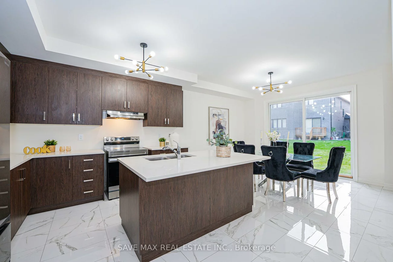 113, Walker, Caledon East, Caledon