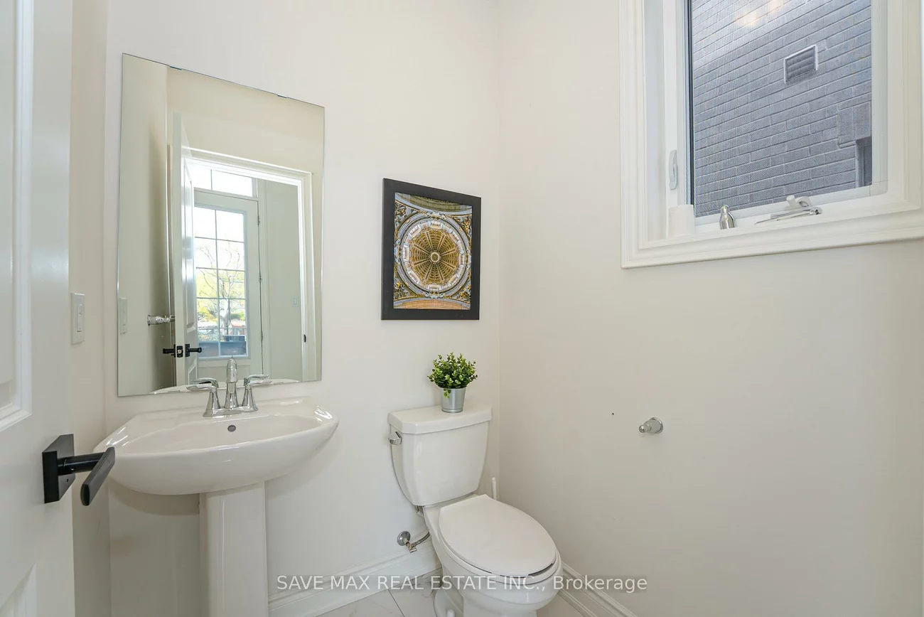 113, Walker, Caledon East, Caledon