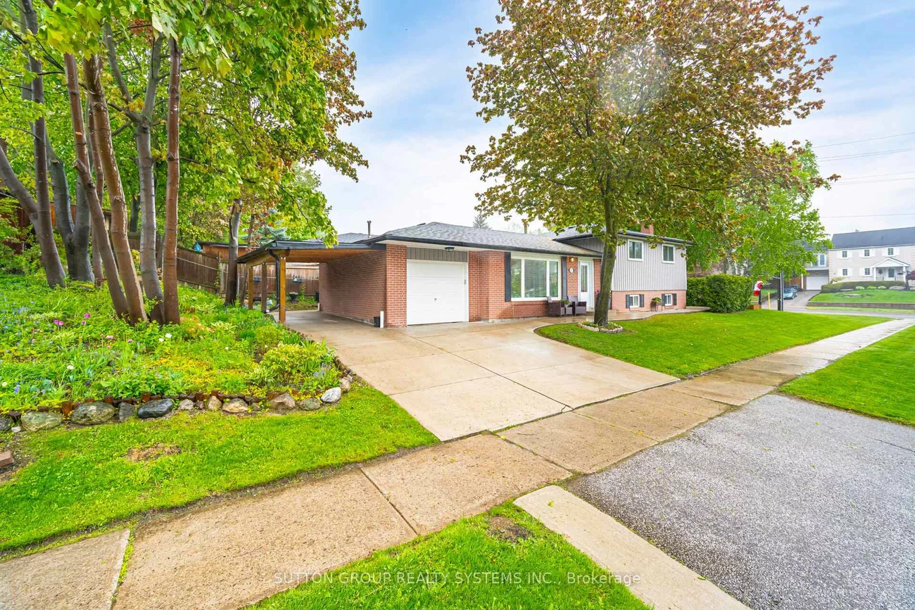 175, Connaught, Bolton West, Caledon