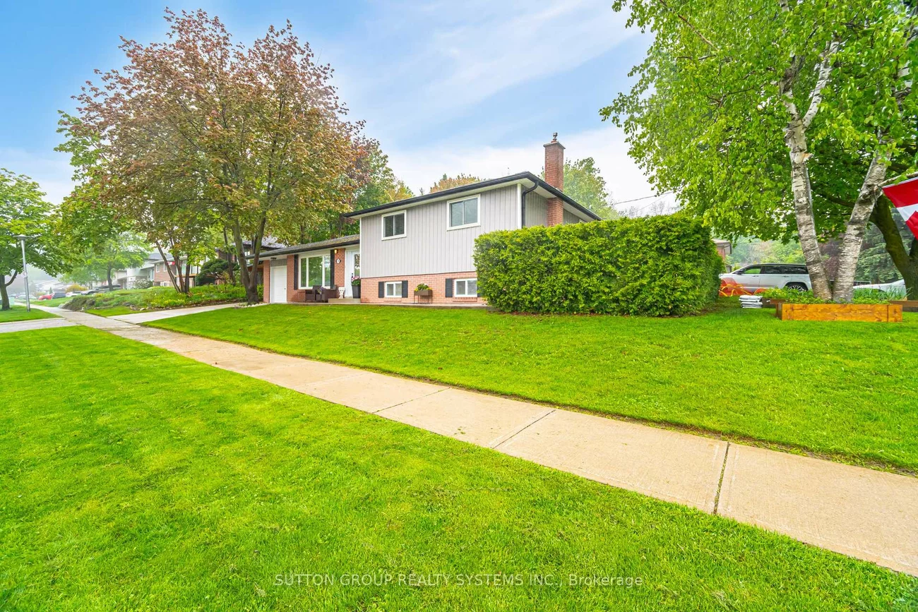 175, Connaught, Bolton West, Caledon