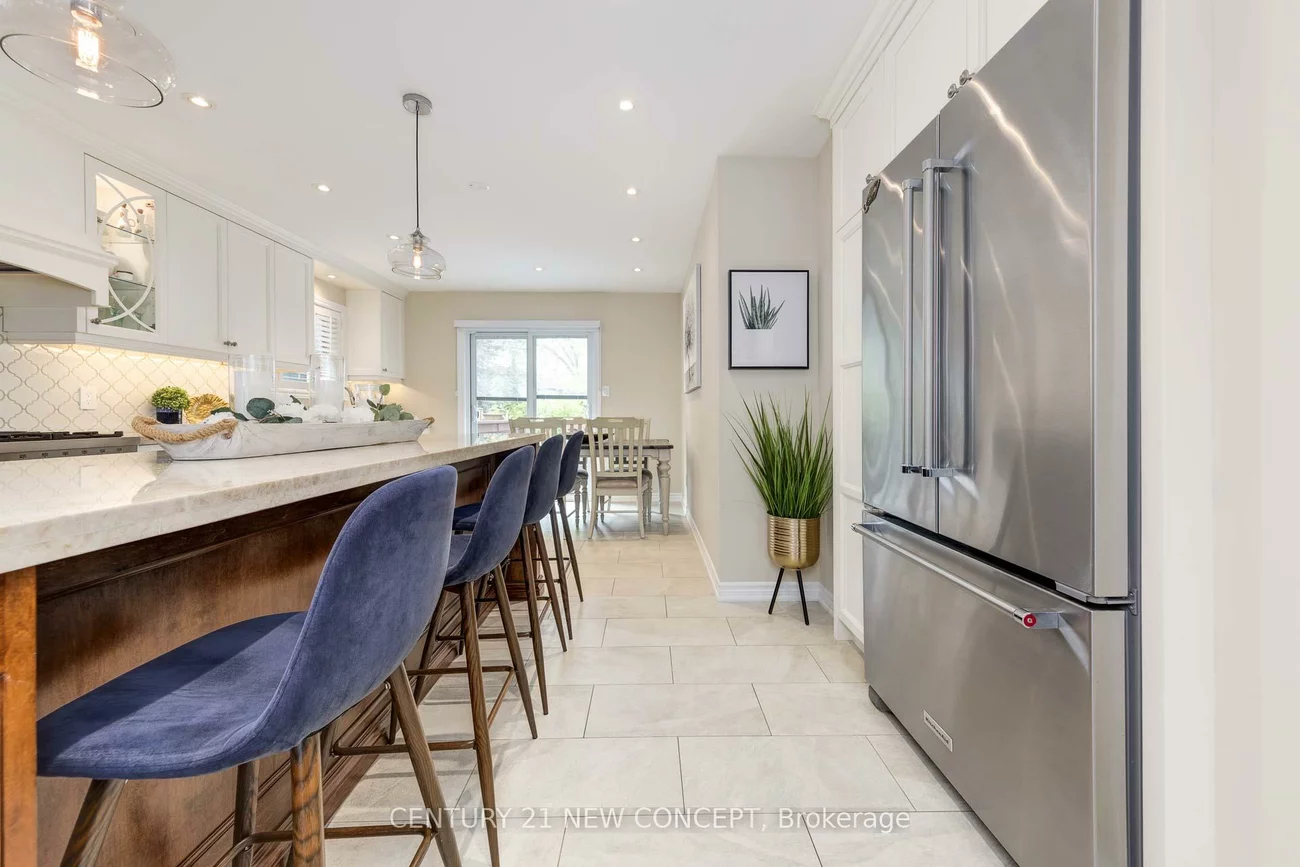 32, Strawberry Hill Crt, Bolton East, Caledon