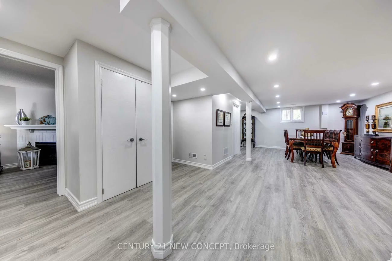 32, Strawberry Hill Crt, Bolton East, Caledon