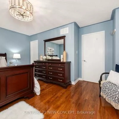 32, Strawberry Hill Crt, Bolton East, Caledon