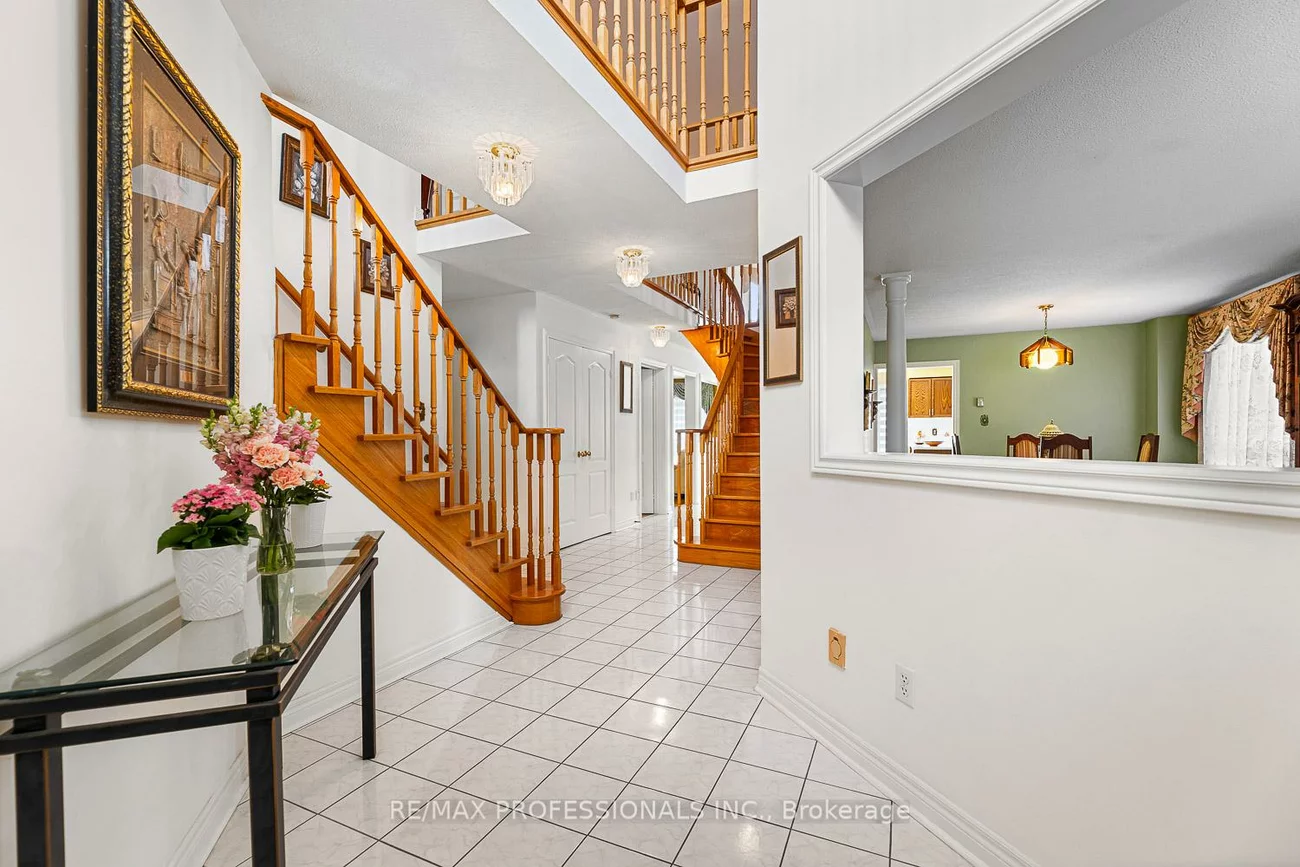 11, Riverwood, Bolton East, Caledon