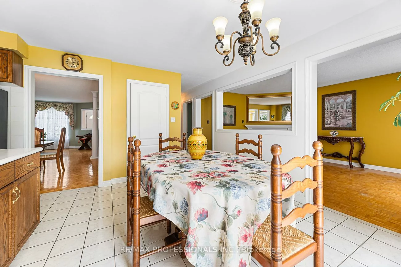 11, Riverwood, Bolton East, Caledon