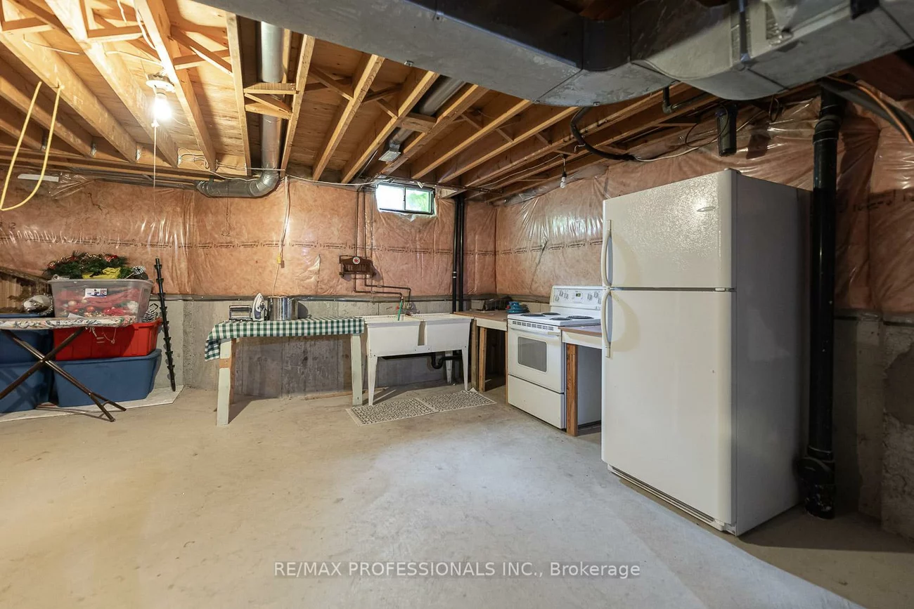11, Riverwood, Bolton East, Caledon