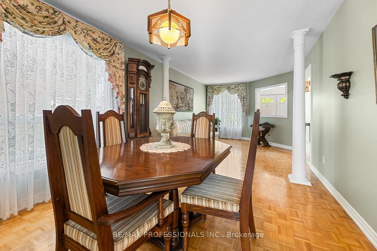 11, Riverwood, Bolton East, Caledon