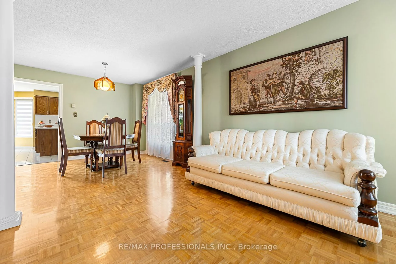 11, Riverwood, Bolton East, Caledon