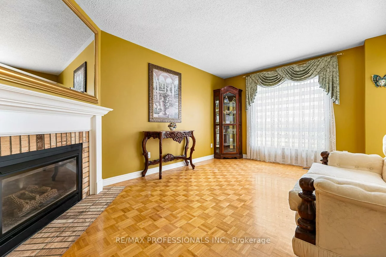 11, Riverwood, Bolton East, Caledon