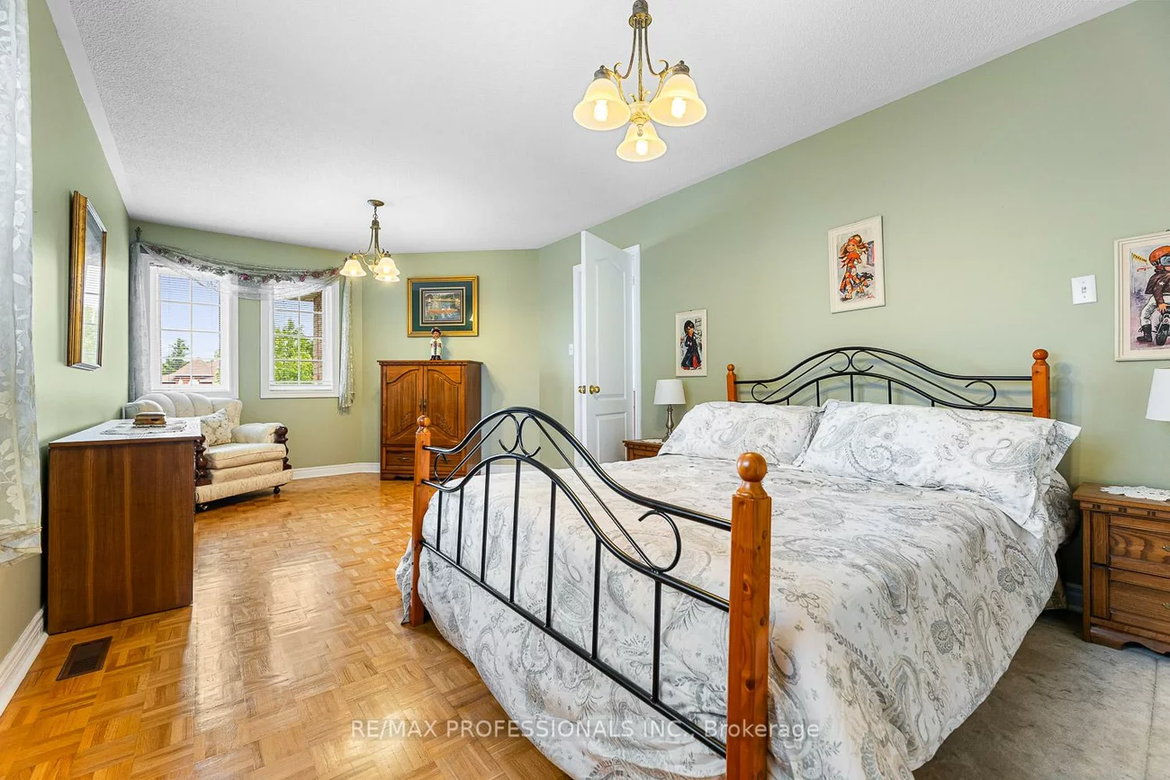 11, Riverwood, Bolton East, Caledon