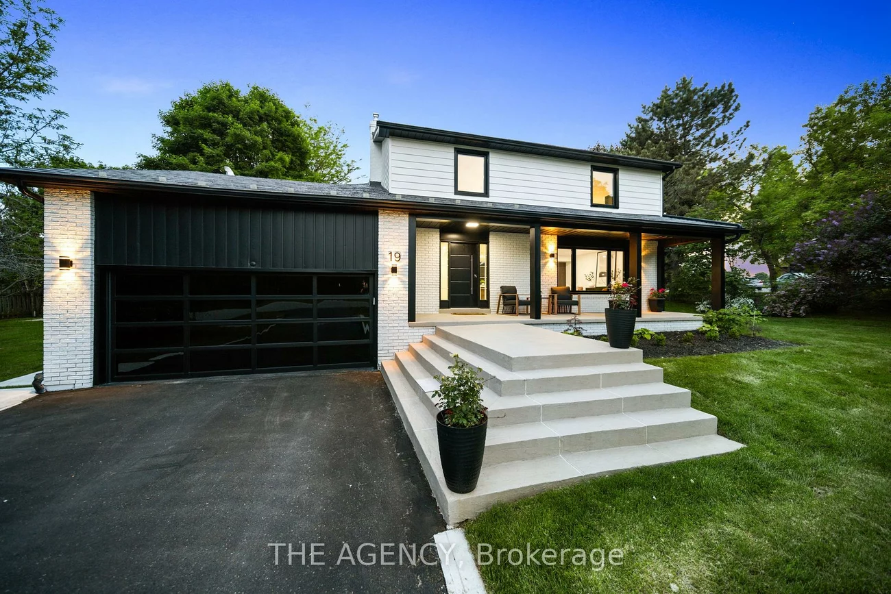 19, Maple Grove, Caledon Village, Caledon
