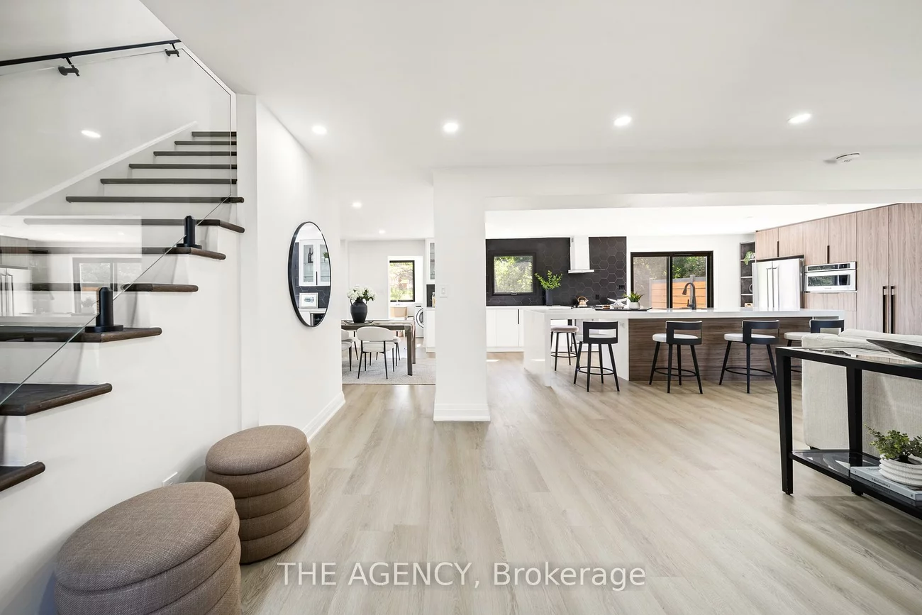 19, Maple Grove, Caledon Village, Caledon