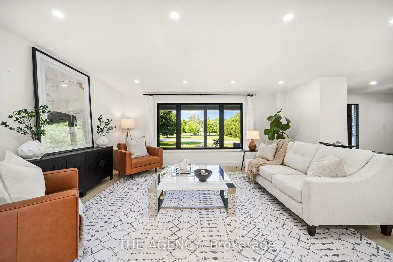 19, Maple Grove, Caledon Village, Caledon