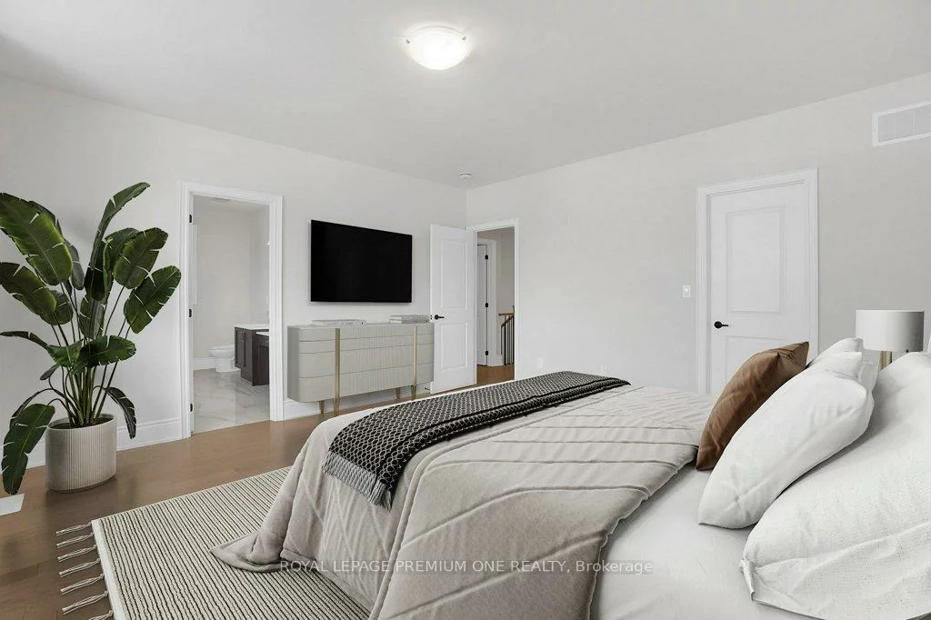4, Anne Mckee, Caledon East, Caledon