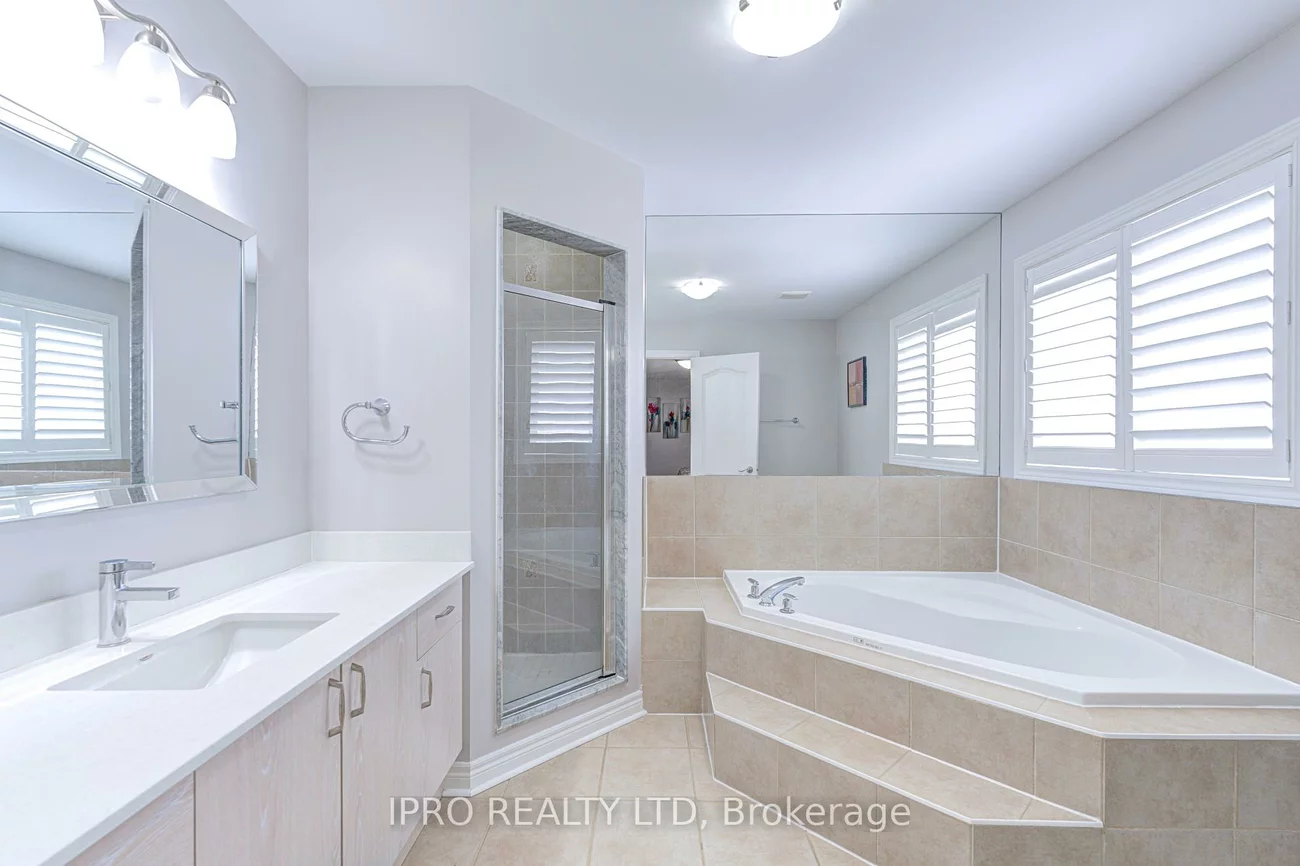 21, Trailview, Bolton West, Caledon