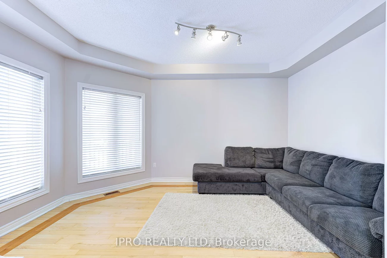 21, Trailview, Bolton West, Caledon