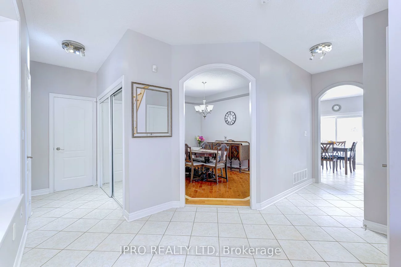 21, Trailview, Bolton West, Caledon