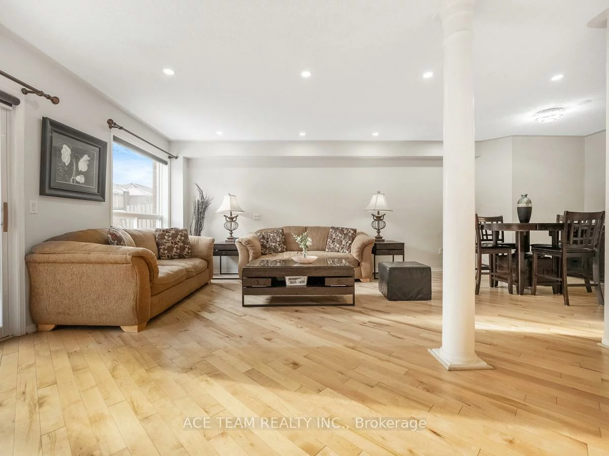 147, Hanton, Bolton East, Caledon