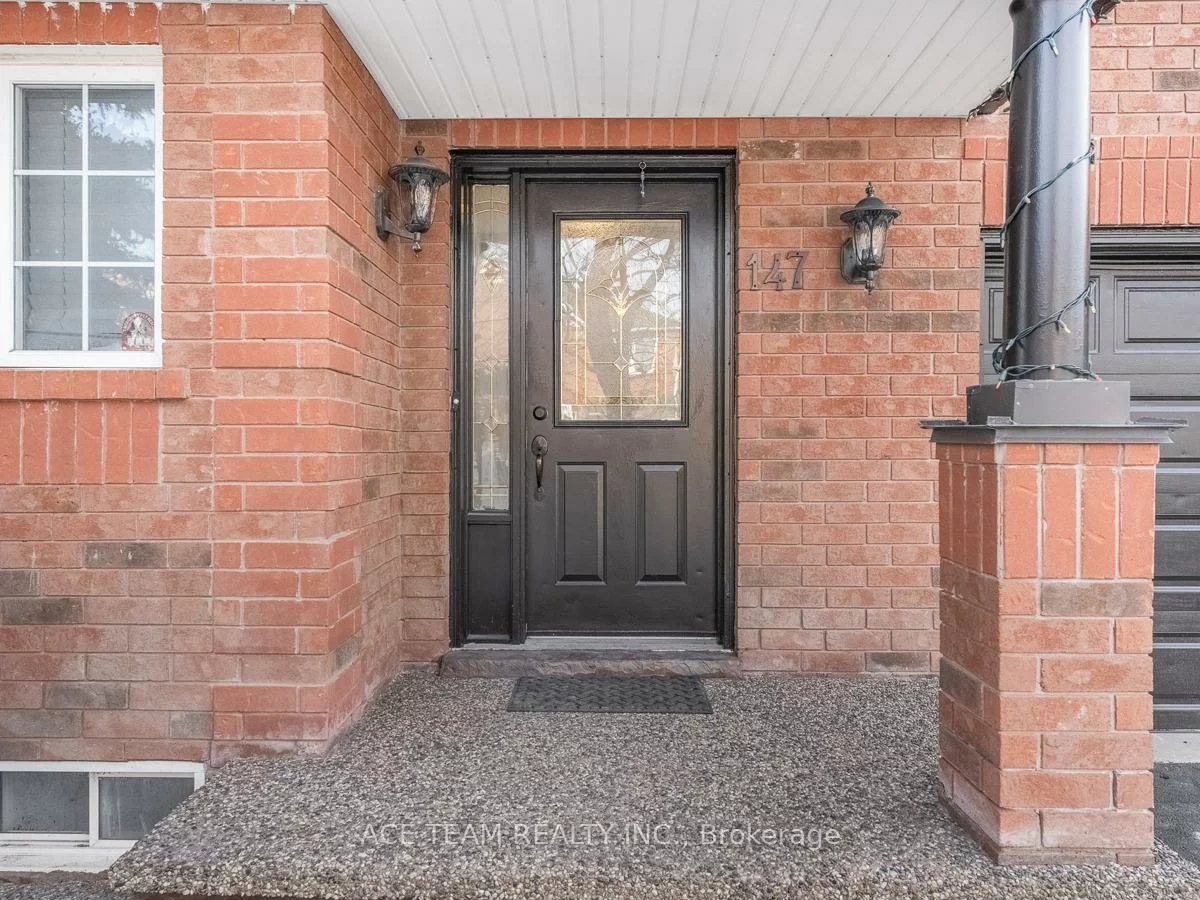 147, Hanton, Bolton East, Caledon