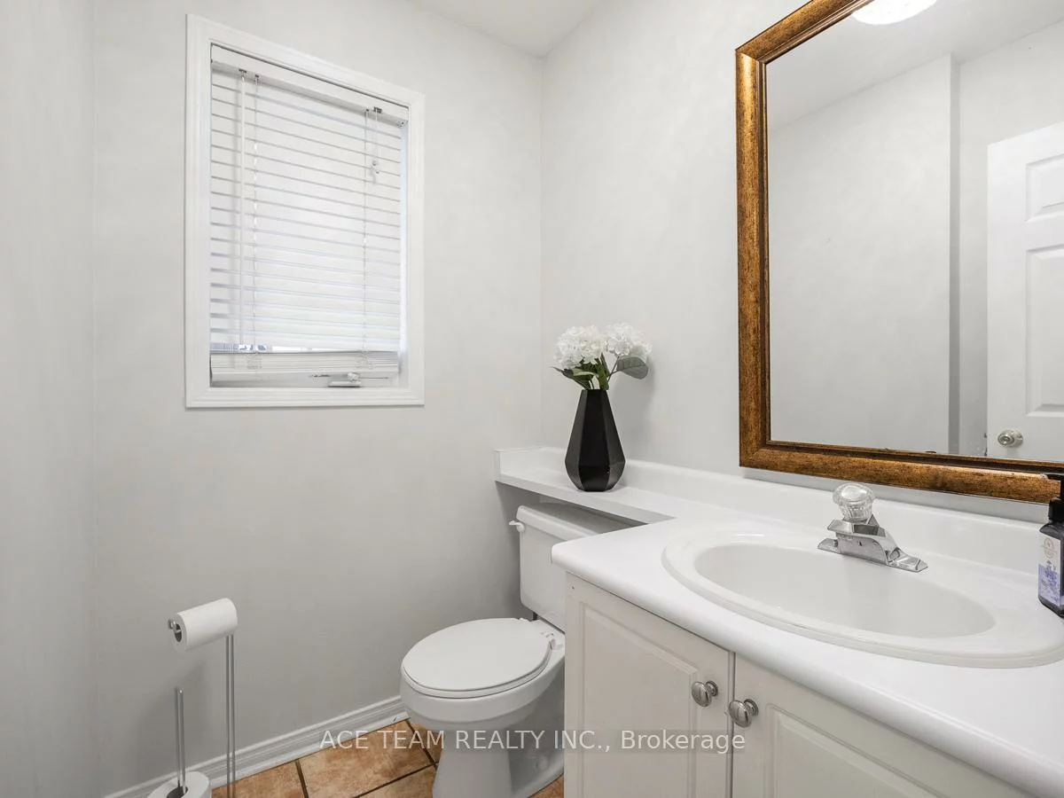 147, Hanton, Bolton East, Caledon