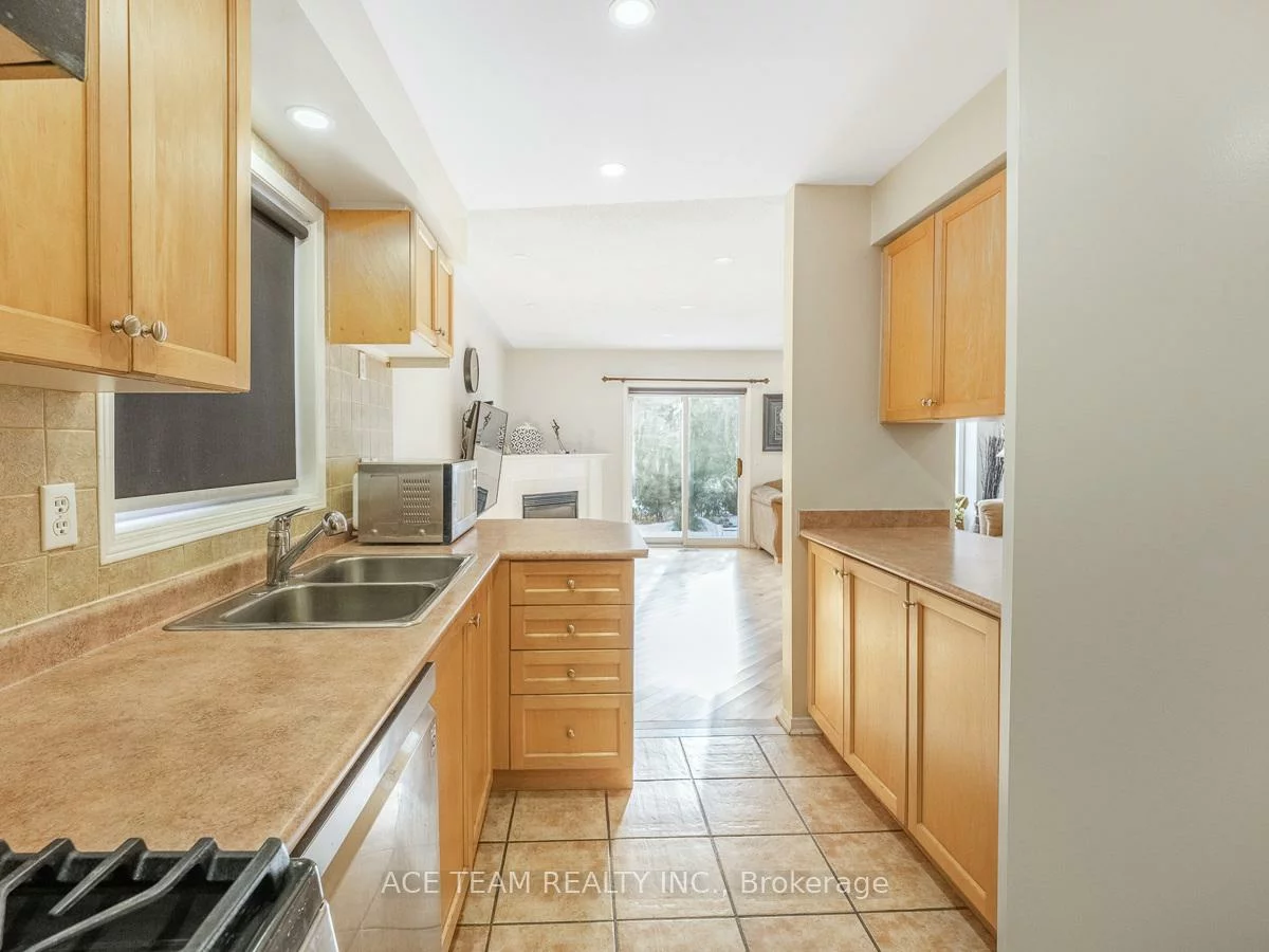 147, Hanton, Bolton East, Caledon