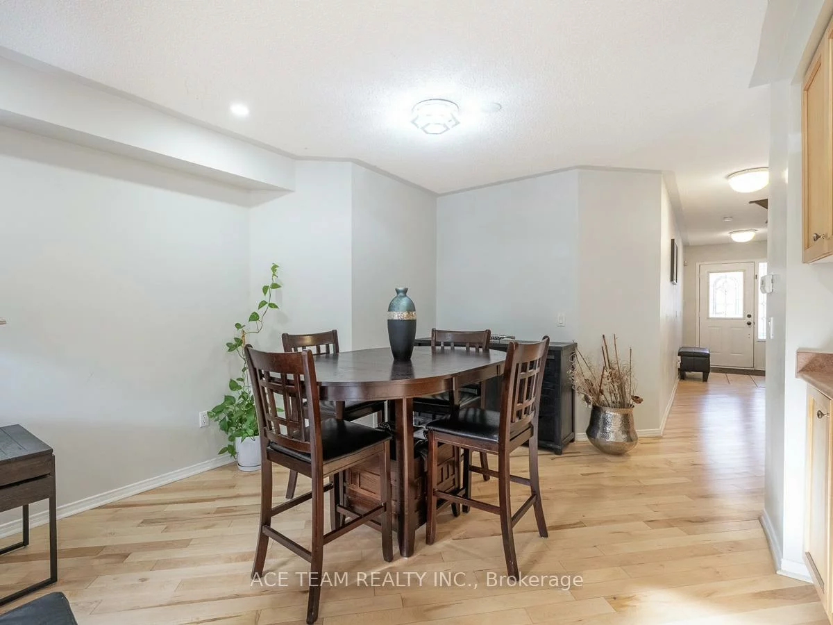 147, Hanton, Bolton East, Caledon