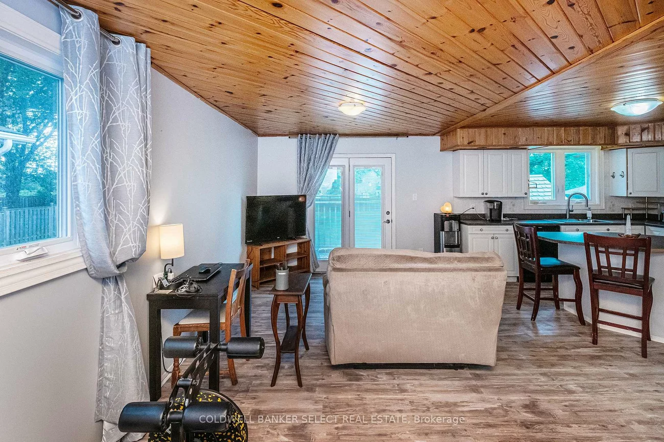 296, Whitehead, Bolton North, Caledon