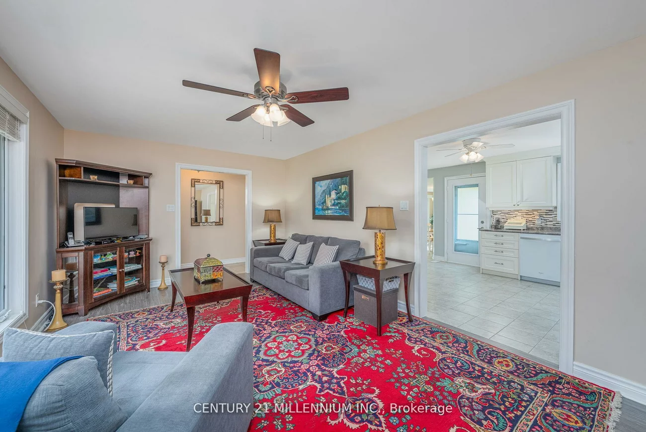 48, Credit, Cheltenham, Caledon