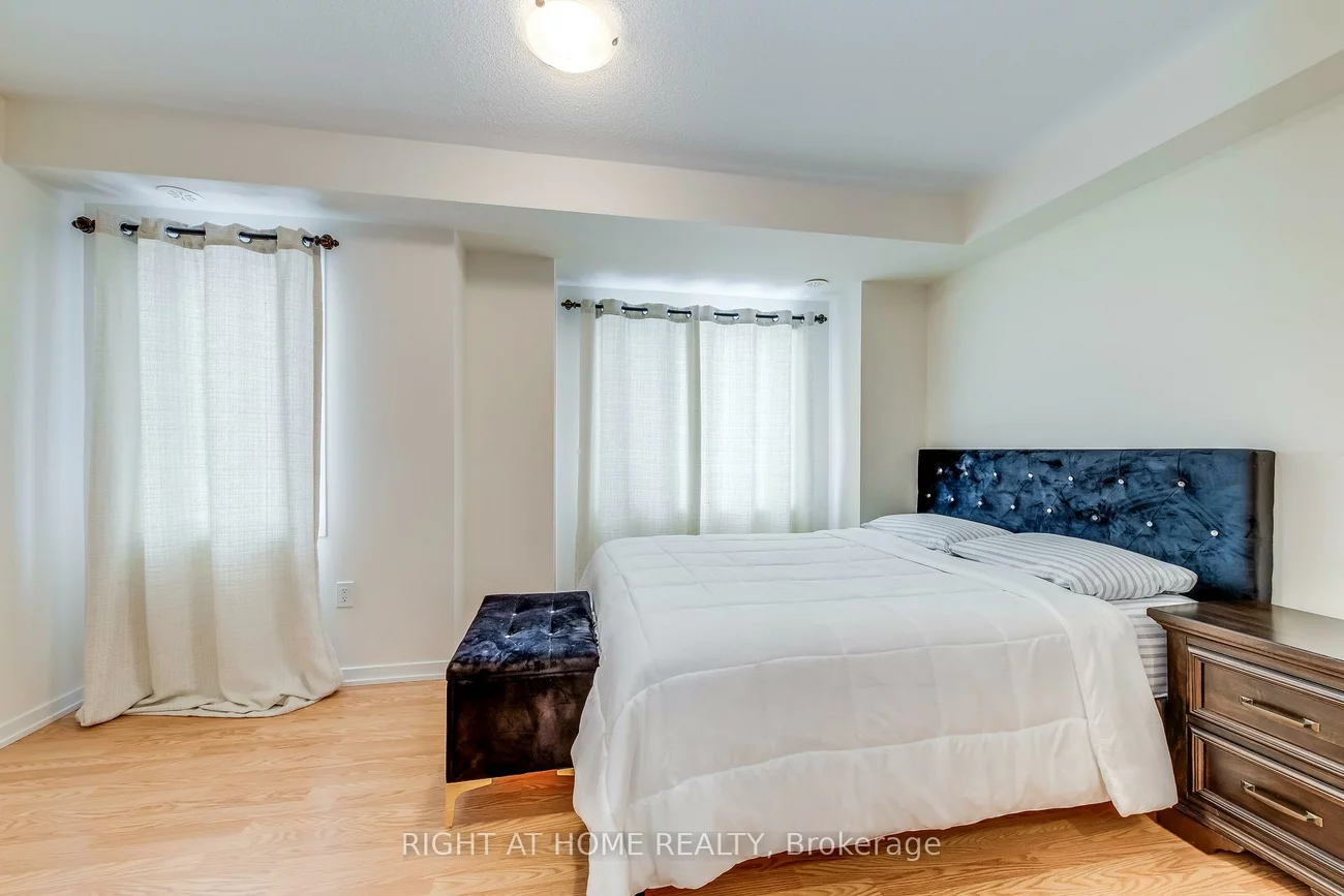 68, Lambert, Bolton East, Caledon