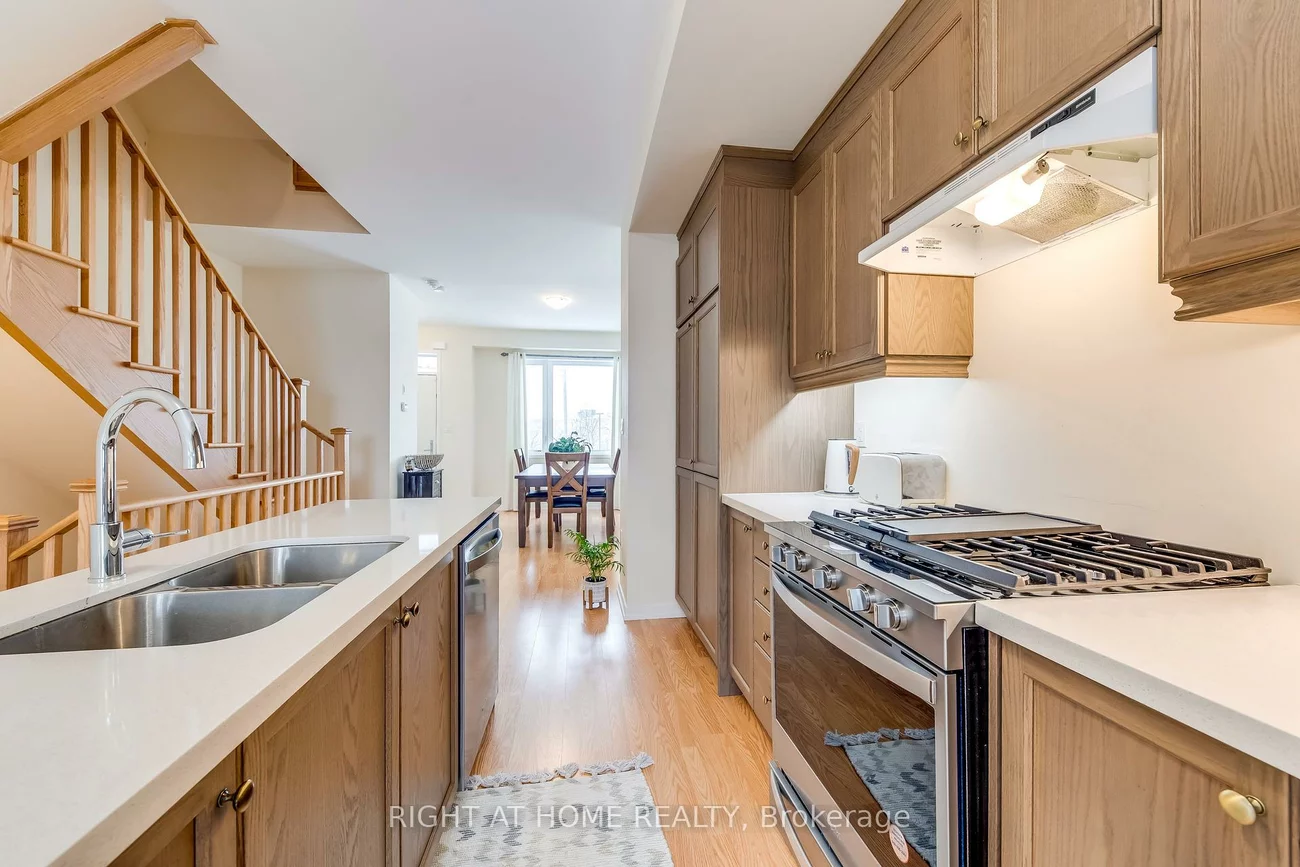 68, Lambert, Bolton East, Caledon