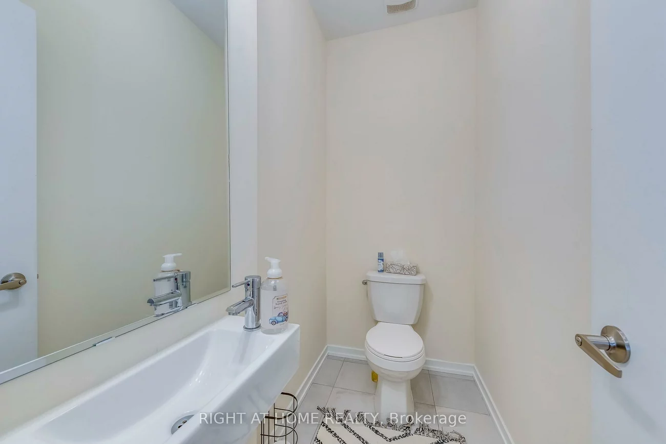 68, Lambert, Bolton East, Caledon