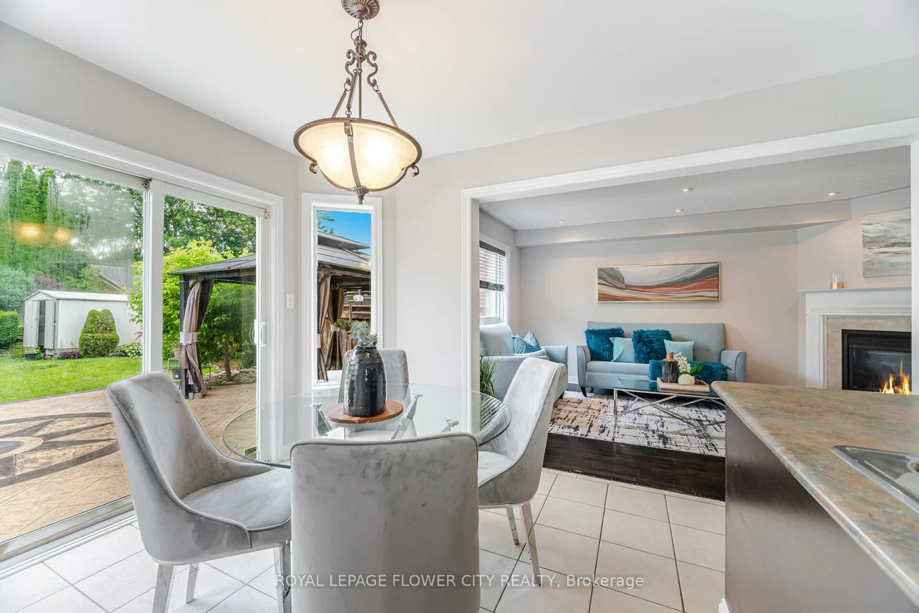 61, Headwater, Bolton West, Caledon