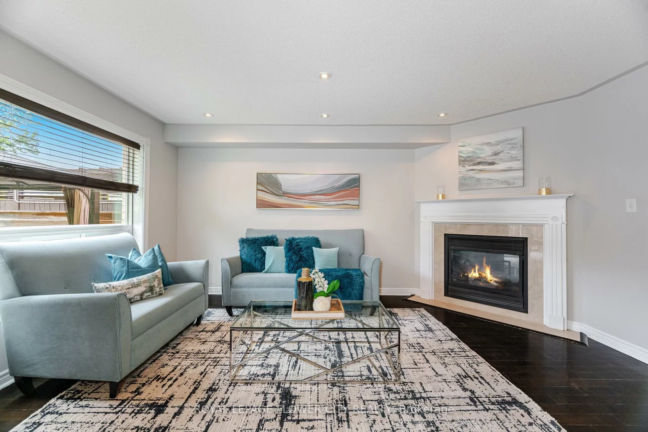61, Headwater, Bolton West, Caledon